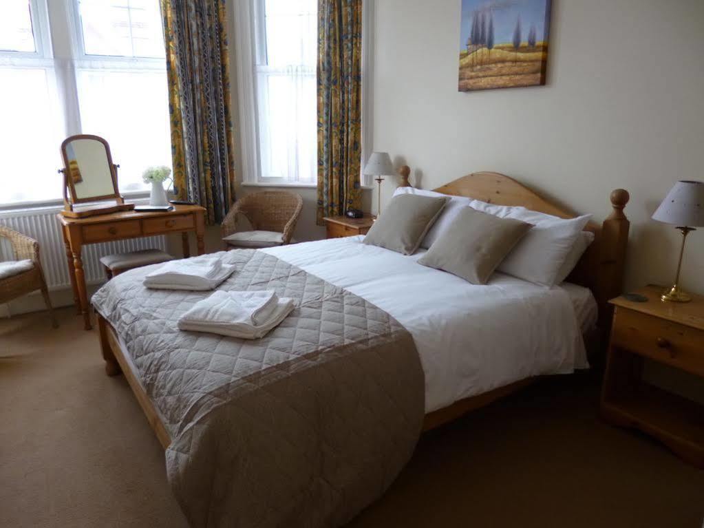 Beamsley Lodge B&B Істборн Екстер'єр фото